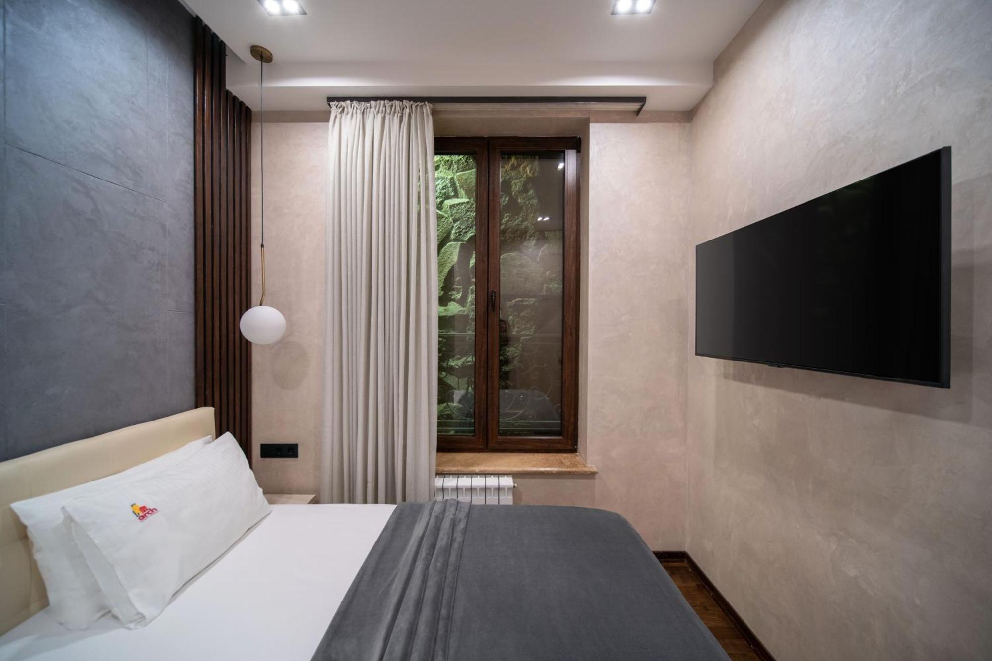 Arch Apart Hotel Erevan Quarto foto
