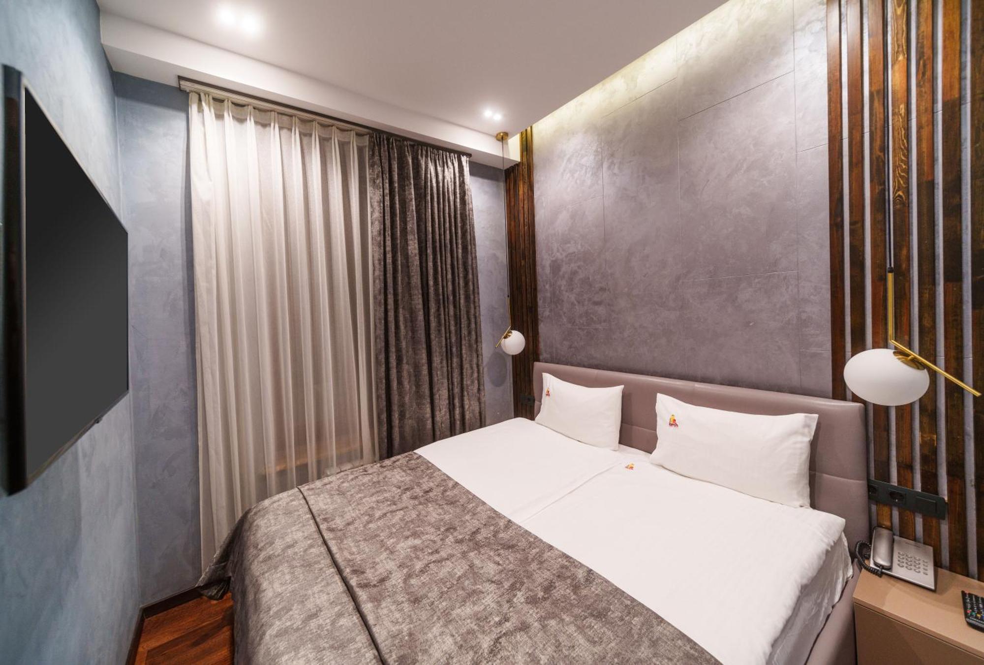 Arch Apart Hotel Erevan Quarto foto
